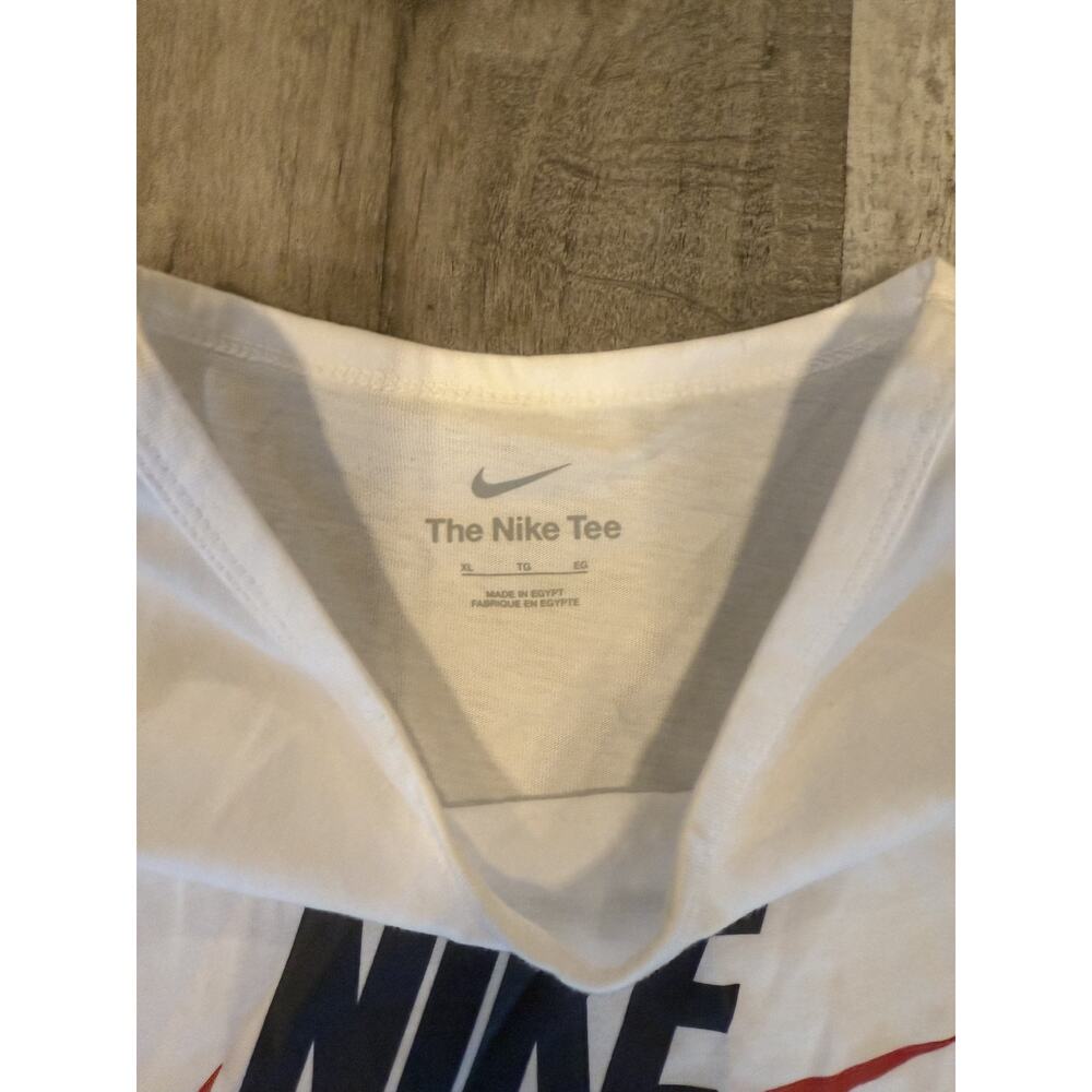Nike Shirt Youth XL White Red Blue Swoosh Athletic Tank Top Kids FV5925-100 New - Picture 4 of 6